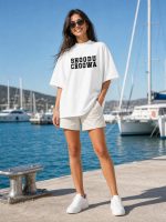 shoodu-croowa-tshirt-lifestyle-05-marina-woman
